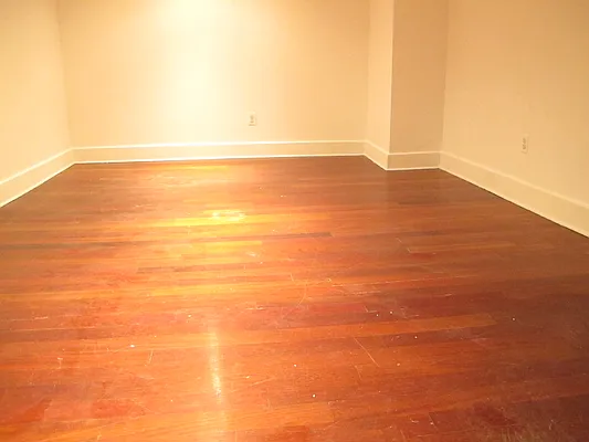 Rented by P Management | media 96