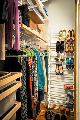 Sold by HF International Realty Ltd | media 10