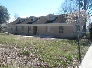 1409 Azalea Ave, Walnut Ridge, AR 72476