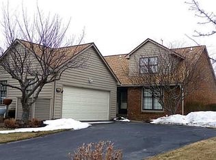 30 Island Ln, Canandaigua, NY 14424