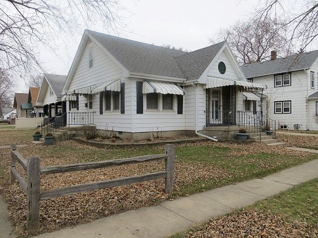 1st image of 119 W North St