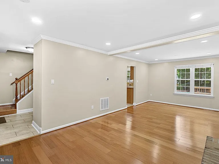 5405 Hampton Forest Way — Photo 7