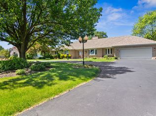 13712 Chase St, Crown Point, IN 46307