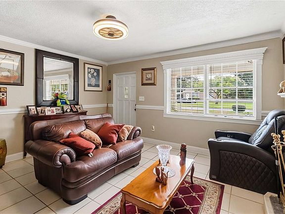 5th image of 1530 GUINYARD WAY