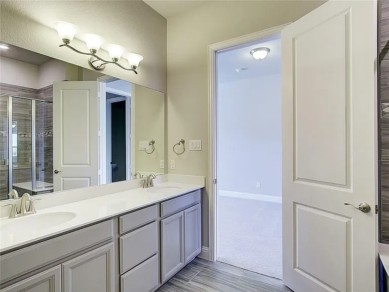 5518 Liberty Dr — Photo 11