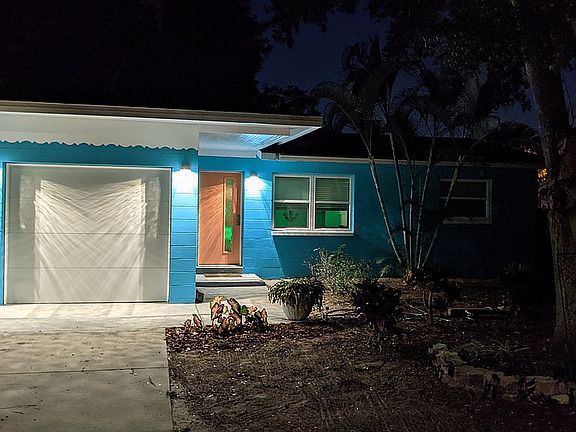 4th image of 3218 38th St N
