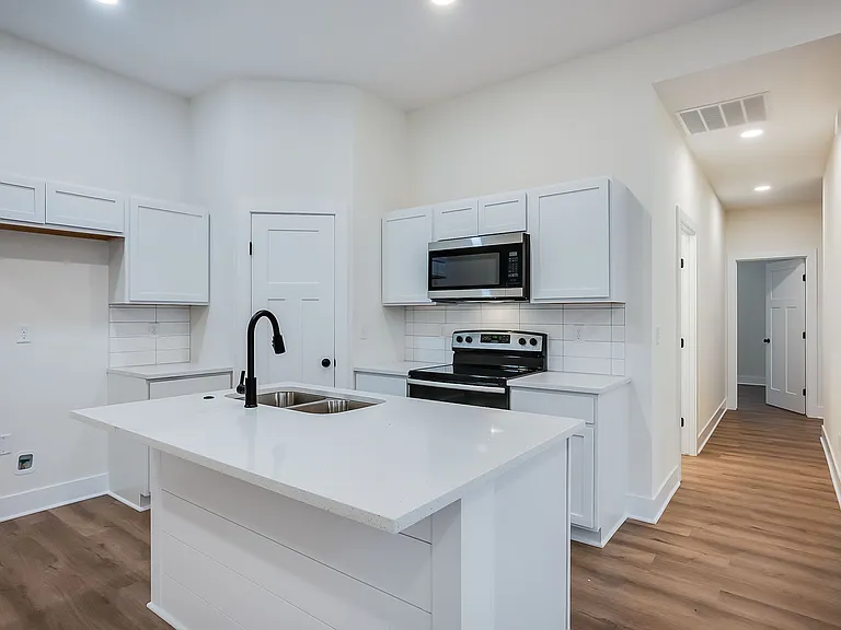 16827 W Kashmir St — Photo 11
