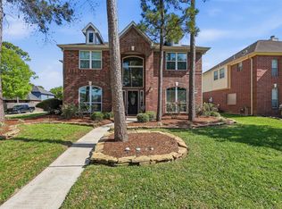 2401 Evergreen Dr, Pearland, TX 77581