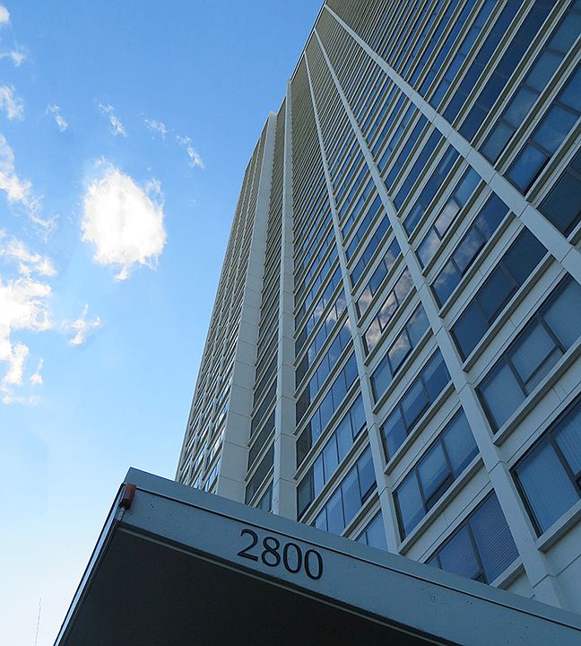 1st image of 2800 N Lake Shore Dr APT 404