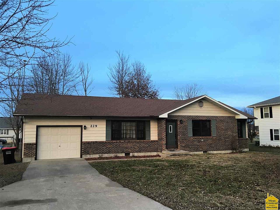 1st image of 229 Shawn Ave