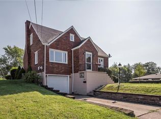 702 13th St, Pitcairn, PA