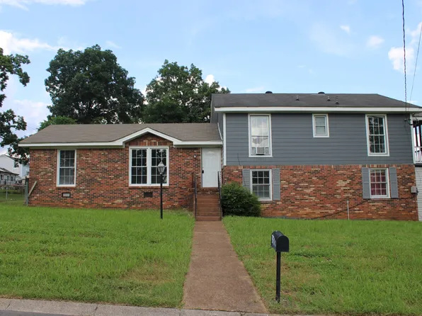 3700 Edgewater Dr, Nashville, TN 37217