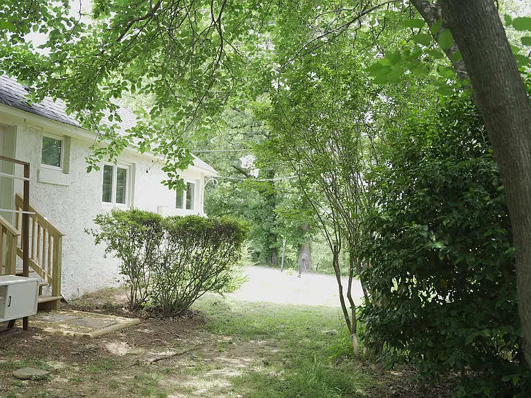 407 Green Springs Ave S — Photo 20
