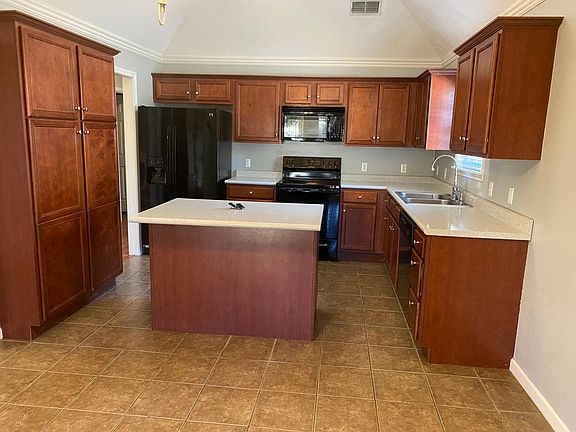 2nd image of 5336 Deerfield Dr