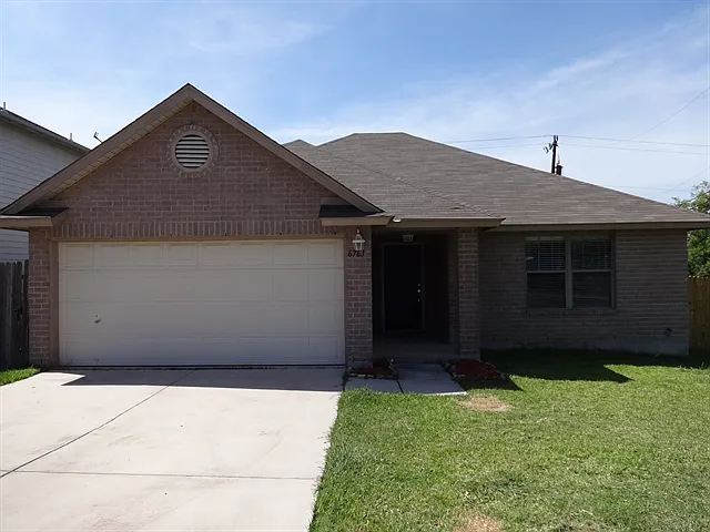 6763 Raintree Path — Photo 1