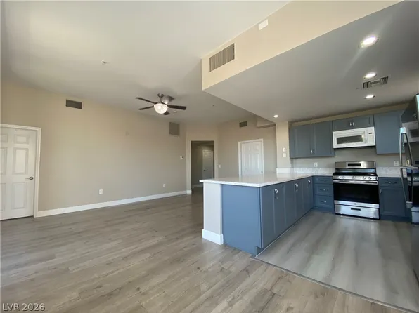 79 Agate Ave #207, Las Vegas, NV 89123