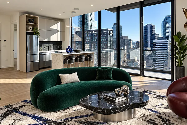 Living room, photo 1