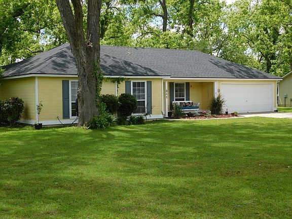 3rd image of 3841 Brookfield Dr
