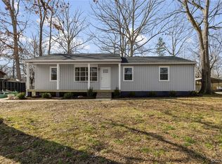 544 Briarwood Cir, North Prince George, VA 23860