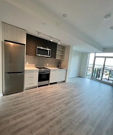 5th image of 2300 Saint Clair Ave W #815