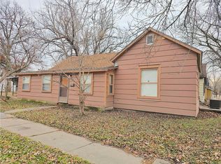 301 S 3rd St, Iola, KS 66749