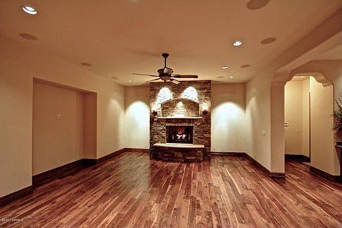 2nd image of 8130 N Via De Lago