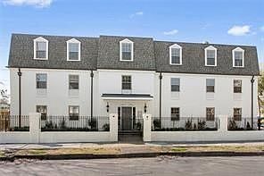 1st image of 1532 Saint Andrew St APT 303