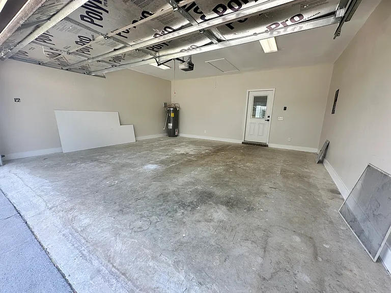 932 Windmill Rd — Photo 16