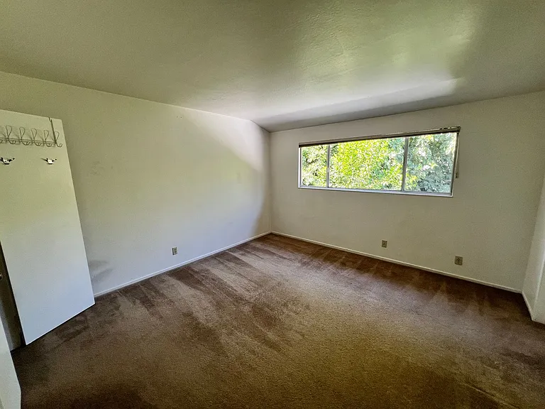 413 Del Oro Ave — Photo 27