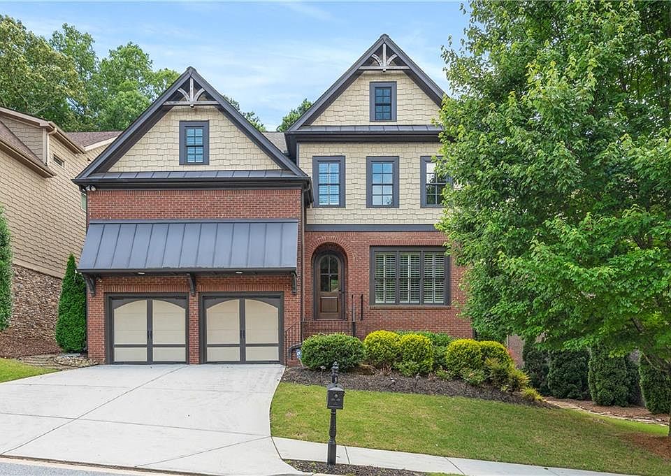 1st image of 1918 Sadler Dr SE