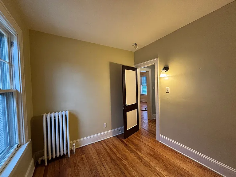 63 Grove Ave #2 — Photo 9
