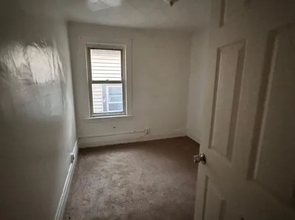 1853 Michigan Ave, Niagara Falls, NY 14305