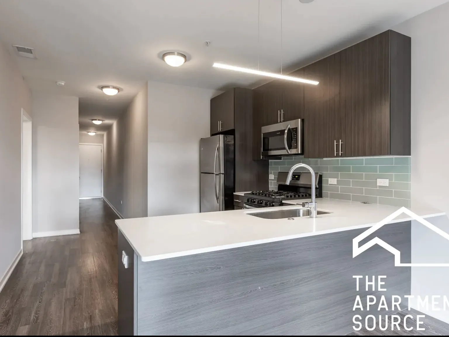 2 bed, $4,050 — Photo 3