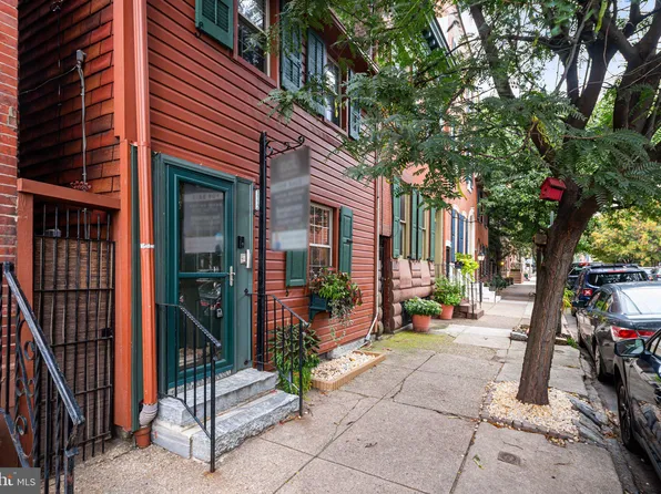 1112 Marlborough St, Philadelphia, PA 19125