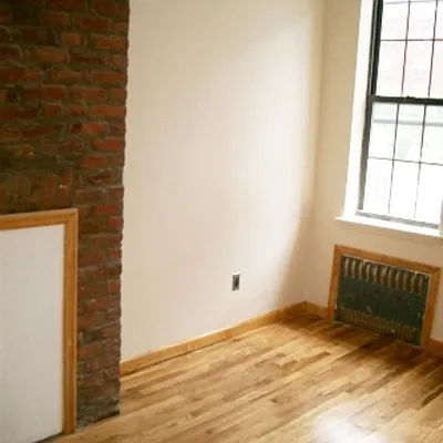 Rented by Nooklyn NYC LLC | media 15