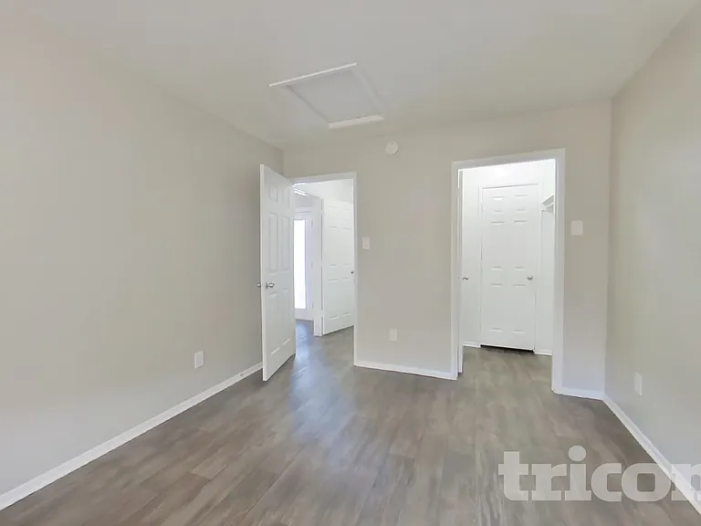 7805 W Cora Ln — Photo 16