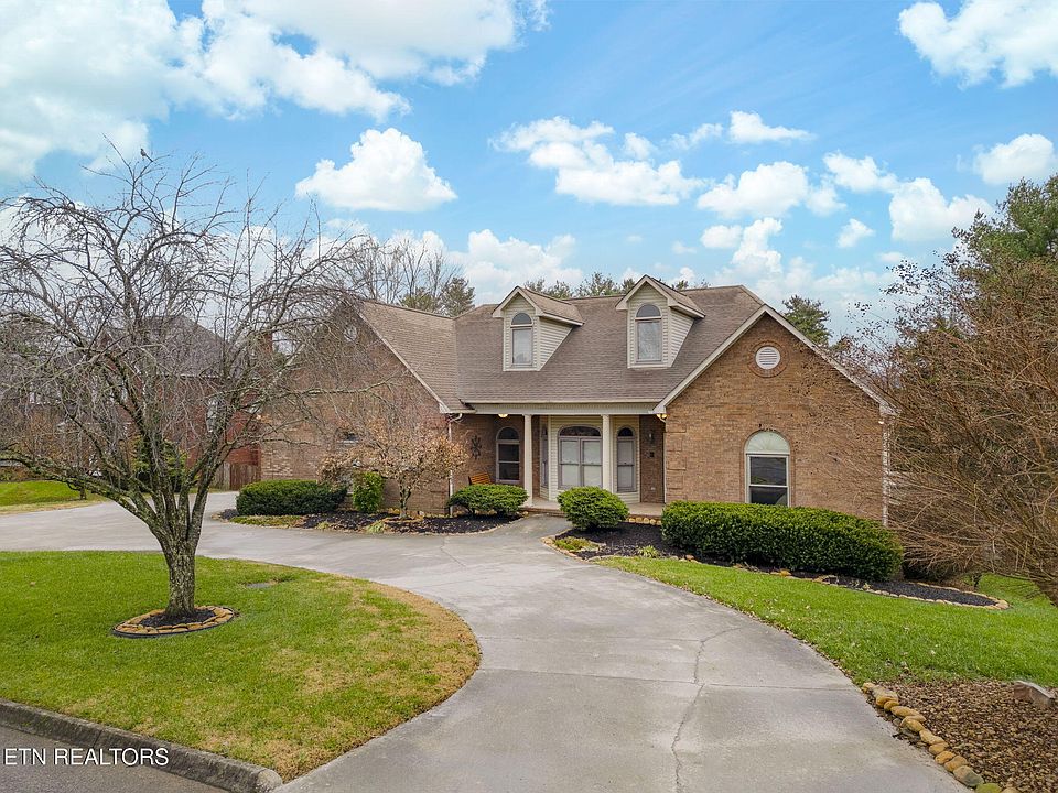 1st image of 3744 Whitworth Dr