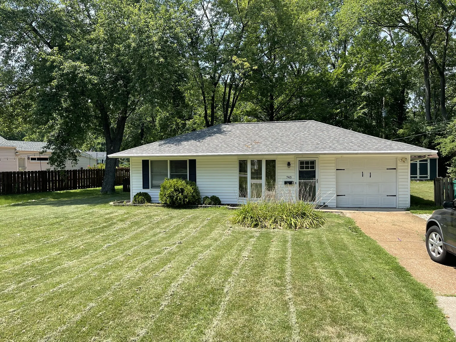 2 bed, 960 sqft, $1,000 — Photo 1