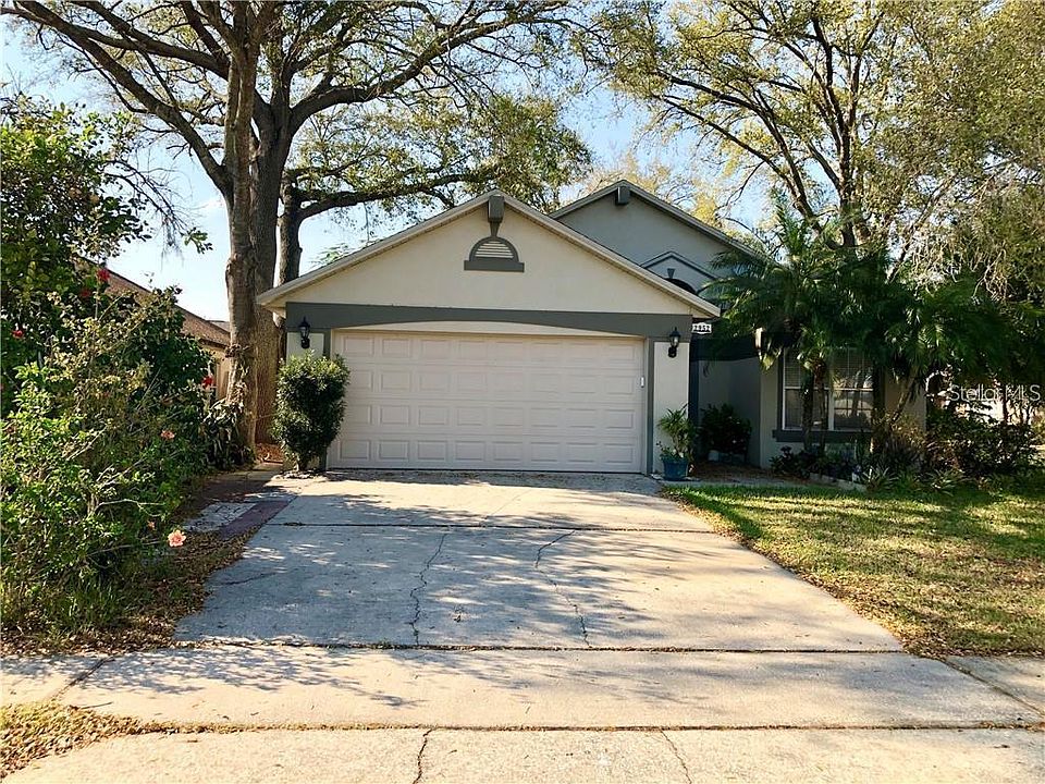 1st image of 2952 Delcrest Dr #3