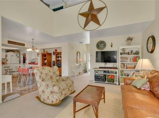 2804 S Heather Gardens Way APT A, Aurora, CO 80014