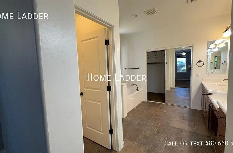 20593 W Hamilton St — Photo 8