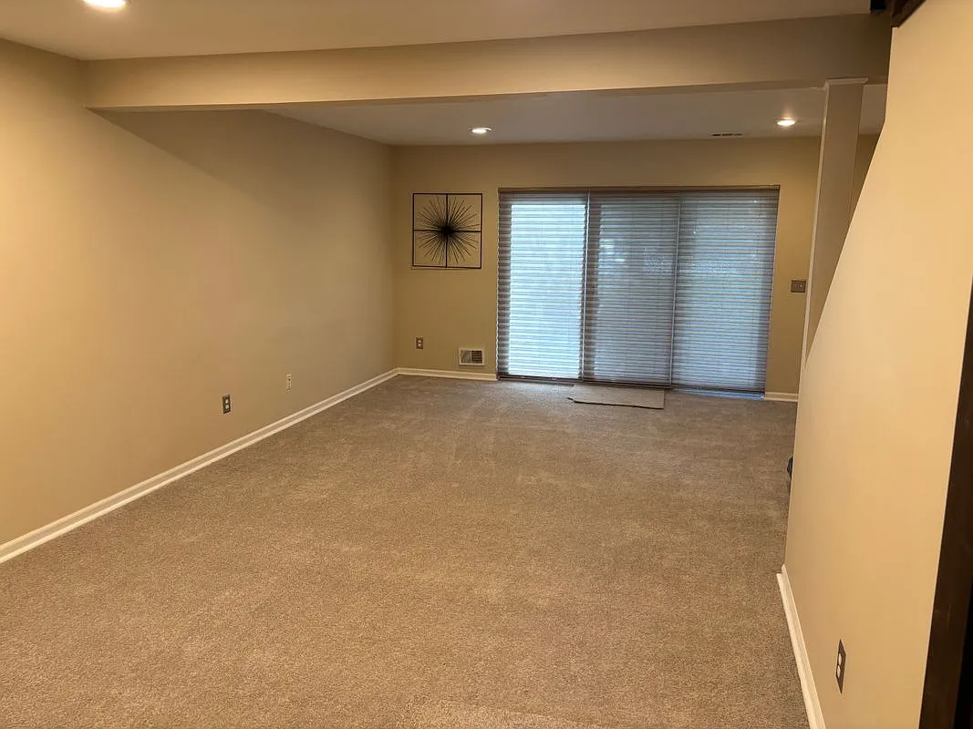 2 bed, 2.0 bath, 1152 sqft, $1,850 — Photo 3