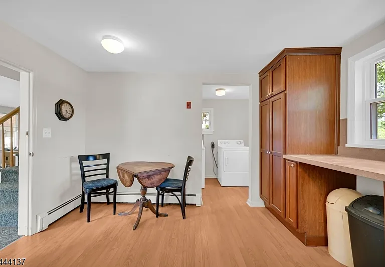 425 Powerville Rd — Photo 8