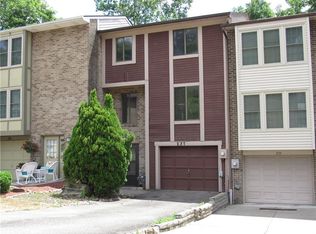 237 Timber Dr, Trafford, PA 15085