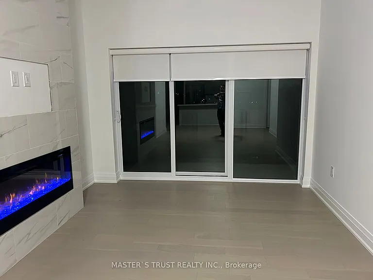 71 Wyndham St S #902 — Photo 15