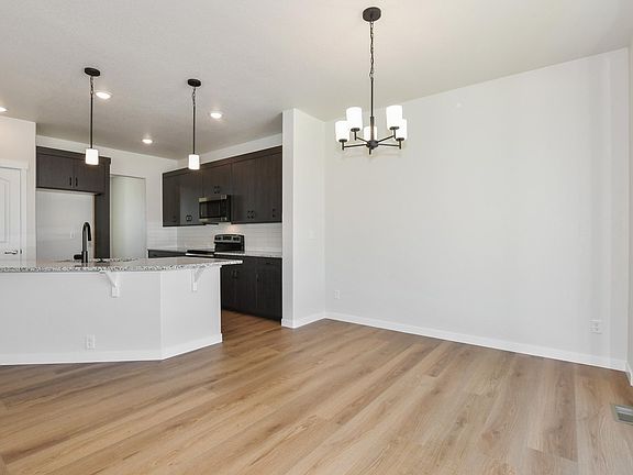 2nd image of 1188 Crown Sparrow St
