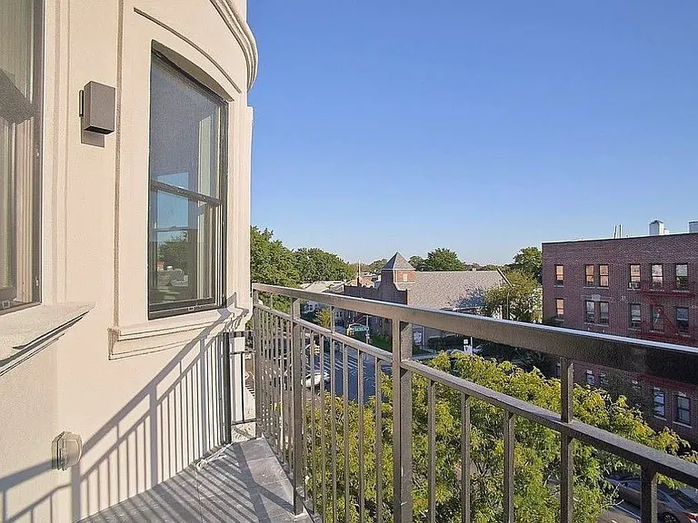 3215 Clarendon Rd #4F — Photo 18