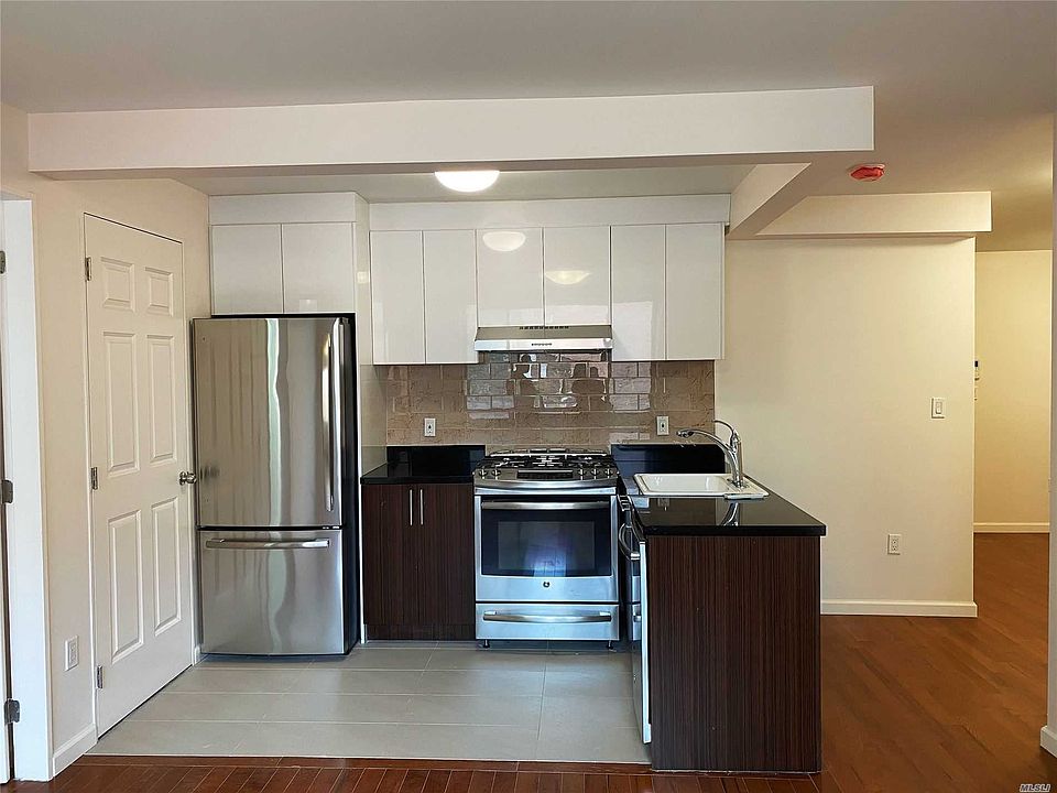 1st image of 13646 41st Ave Unit 2D