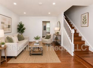 1400 S Barton St APT 432, Arlington, VA 22204