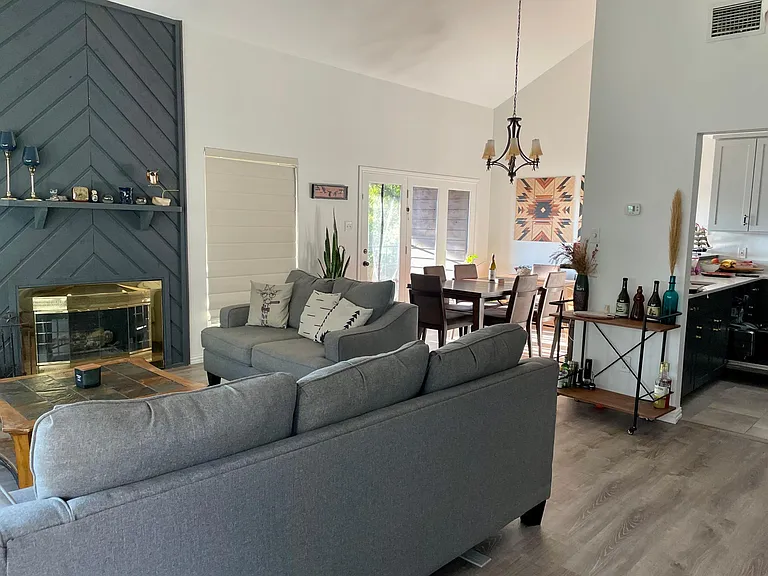 5926 Volunteer Pl — Photo 4